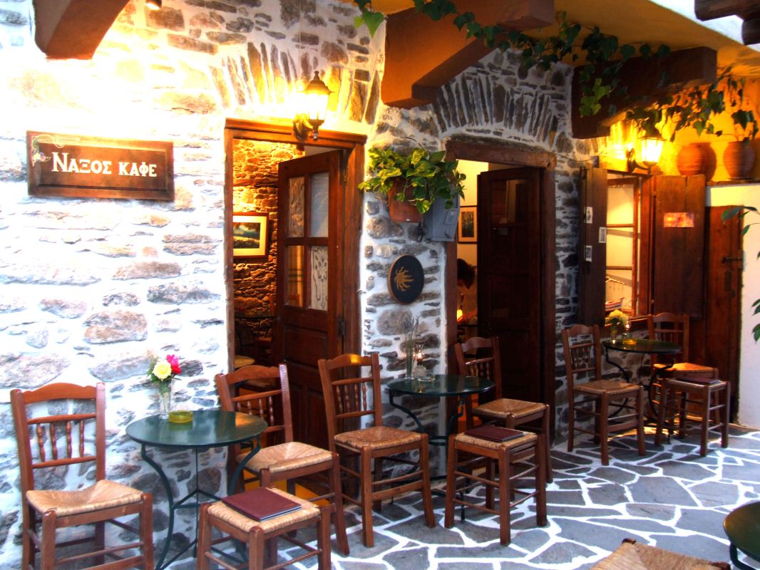 naxos cafe1.JPG